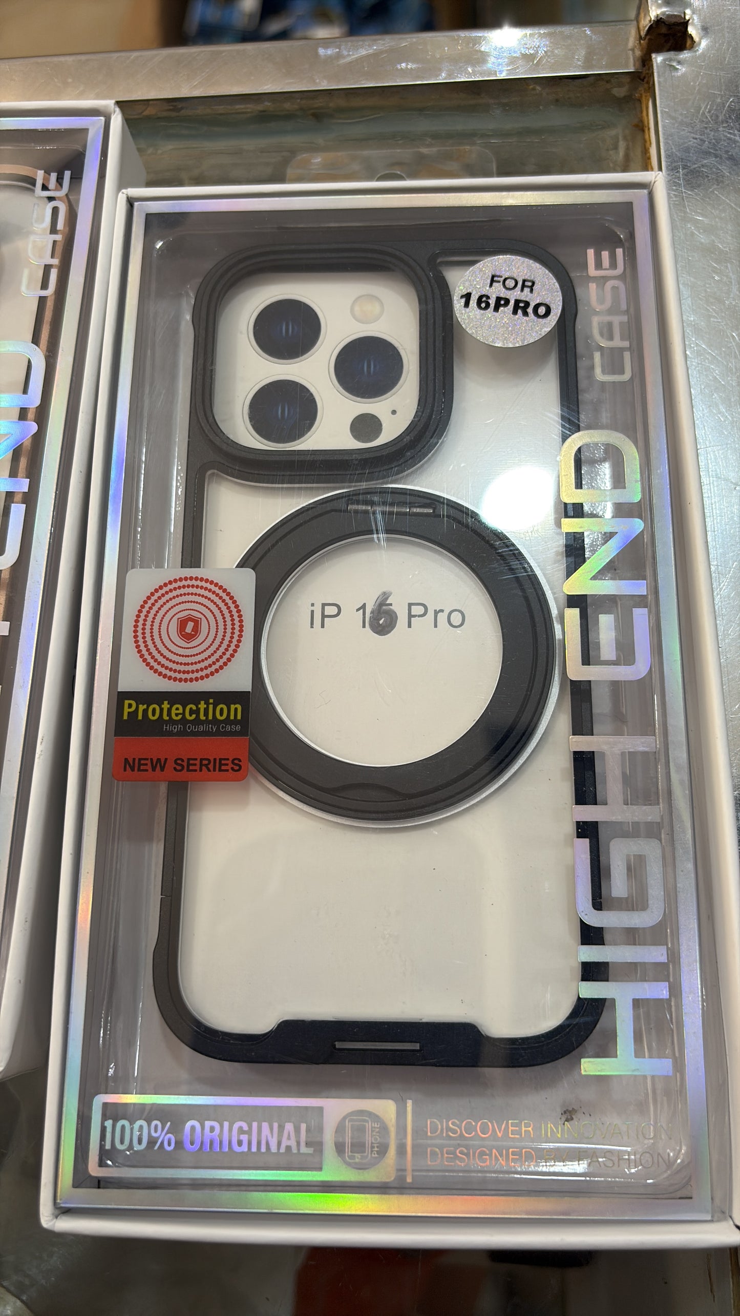 Pochette iPhone en métal 14 À 16PM